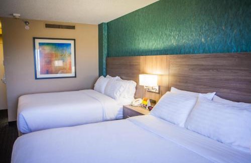 Downtown Des Moines Hotel | Holiday Inn Des Moines-Downtown-Mercy Campus by IHG