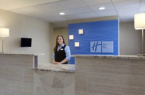 Lightfoot Hotel | Holiday Inn Express Williamsburg North, an IHG Hotel