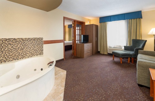 Inver Grove Heights Hotel | Holiday Inn Express St Paul S - Inver Grove Hgts by IHG