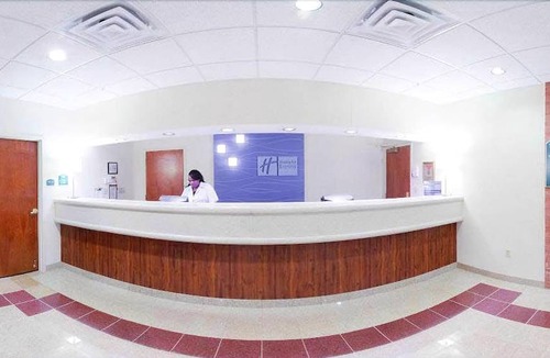 Cambridge Hotel | Holiday Inn Express Cambridge, an IHG Hotel