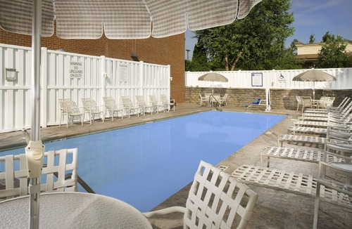 Ruckersville Hotel | Holiday Inn Express & Suites Charlottesville - Ruckersville, an IHG Hotel