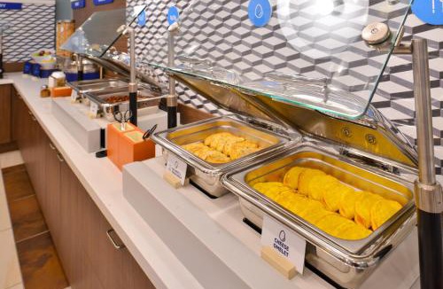 Altoona Hotel | Holiday Inn Express Hotel & Suites Altoona-Des Moines by IHG