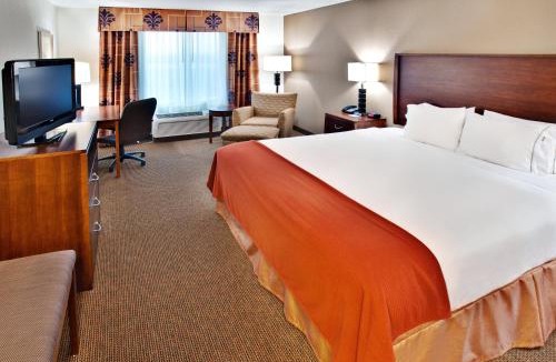 Dubuque Hotel | Holiday Inn Express Hotel & Suites - Dubuque West by IHG
