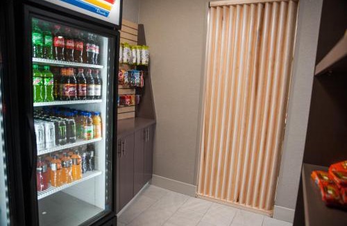 Norfolk Hotel | Holiday Inn Express Hotel & Suites Norfolk by IHG