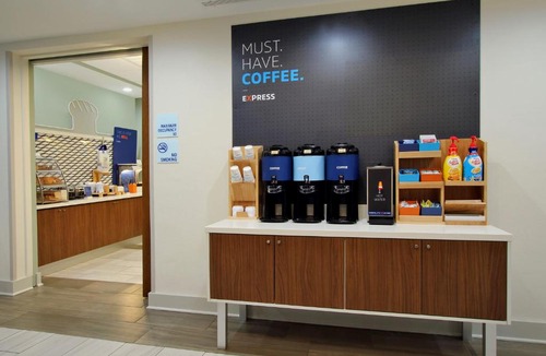 Rome Hotel | Holiday Inn Express Rome-East by IHG