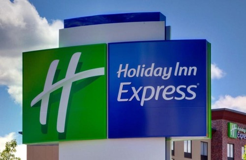 Central Oklahoma City Hotel | Holiday Inn Express & Suites Oklahoma City Northwest by IHG
