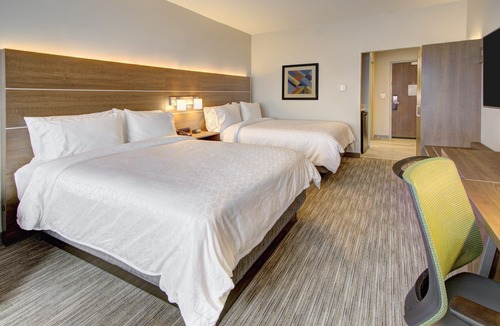 Charlotte Hotel | Holiday Inn Express & Suites Charlotte Southwest by IHG