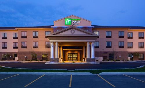 Mason City Hotel | Holiday Inn Express & Suites - Mason City by IHG