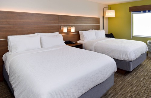 Ottumwa Hotel | Holiday Inn Express & Suites Ottumwa by IHG