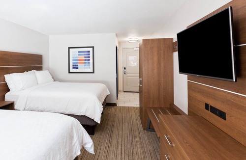 Rome Hotel | Holiday Inn Express & Suites Rome-East by IHG