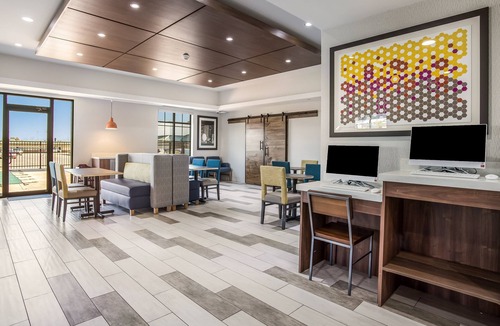 Tulsa Hotel | Holiday Inn Express & Suites Tulsa East - Catoosa by IHG