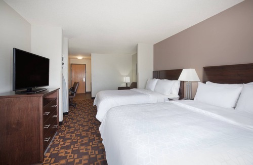 Yankton Hotel | Holiday Inn Express & Suites Yankton by IHG