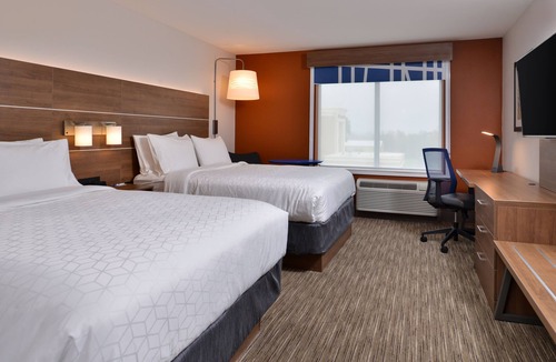 Marshalltown Hotel | Holiday Inn Express & Suites Marshalltown by IHG