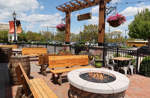 Manahawkin Hotel | Holiday Inn Manahawkin/Long Beach Island by IHG