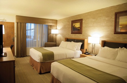 Spearfish Hotel | Holiday Inn Spearfish - Convention Center by IHG