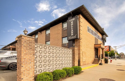 The Waterfront Hotel | Holland Hotel Jersey City Free Parking