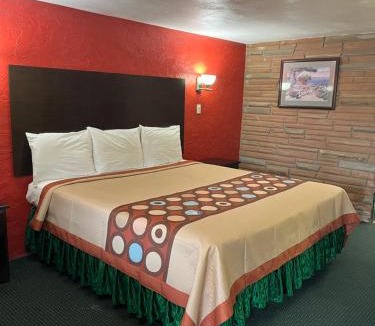 Southampton Hotel | Holly Motel Southampton