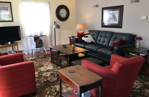 New Glarus House | HOLY COW! Guest Haus in The Heart of New Glarus