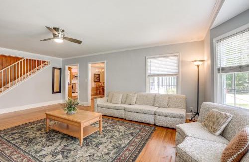 Conway House | Home 1 Mi to Dtwn Conway: Great for Beach Days!