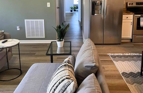 Hubert House | Home Base @ TopShelfStays. Close to Camp Lejeune and the beaches!