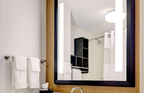 Downtown Brooklyn House | HOME IN THE HEART OF DOWNTOWN BROOKLYN
