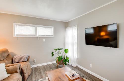 Kalona House | Home Near Kinnick, UI Health & Amish Country