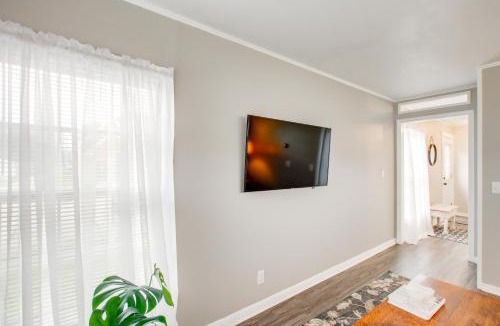 Kalona House | Home Near Kinnick, UI Health & Amish Country