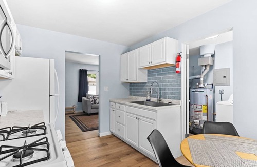 Peoria Apartment | Home Suite Home: B-Mintues to Downtown & P Heights