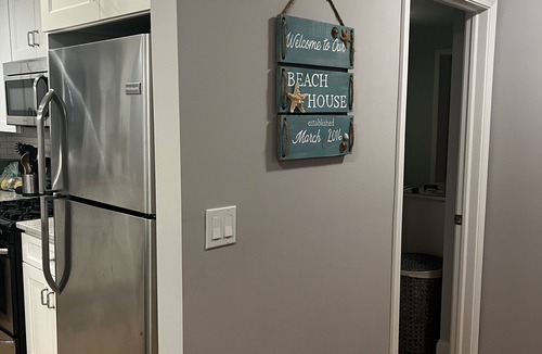 Long Branch House | Home Sweet Beach House- Brand new 1 block to the beach-5 nights open in August