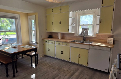 Peoria House | Home sweet home for Travelers