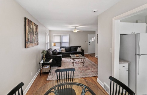 Libertyville House | Home w/2 Kitchen & Living Rooms, Near Naval Base!