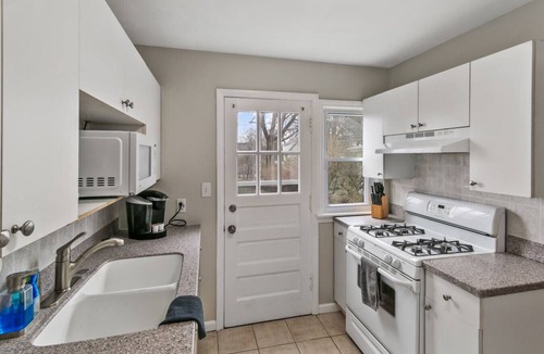 Libertyville House | Home w/2 Kitchen & Living Rooms, Near Naval Base!