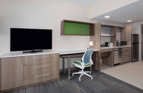 Medical Center Hotel | Home2 Suites by Hilton Omaha UN Medical Ctr Area