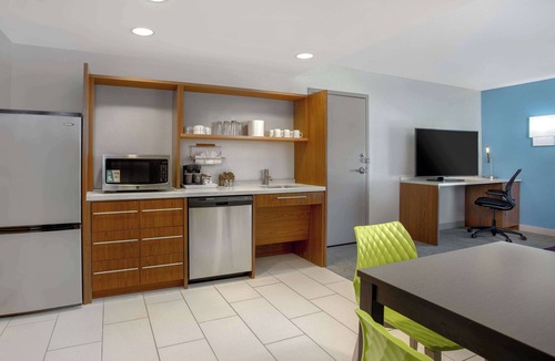 West Omaha Hotel | Home2 Suites by Hilton Omaha West, NE