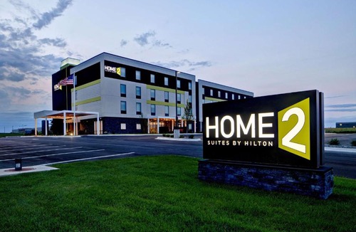Loves Park Hotel | Home2 Suites By Hilton Loves Park Rockford