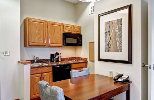 Central Oklahoma City Hotel | Homewood Suites by Hilton Oklahoma City-West