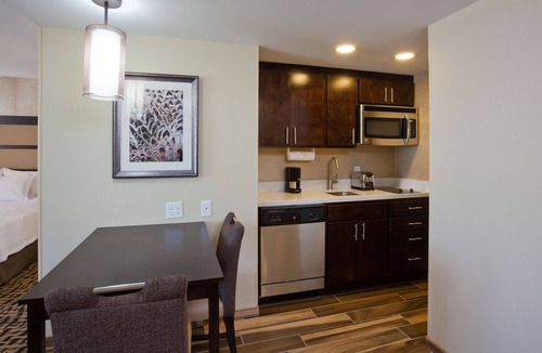 Davenport Hotel | Homewood Suites by Hilton Davenport