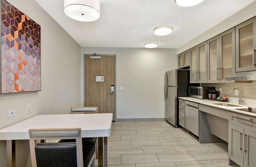 Lynchburg Hotel | Homewood Suites by Hilton Lynchburg