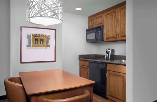 NoDo District Hotel | Homewood Suites by Hilton Omaha Downtown