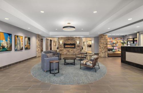 West Des Moines Hotel | Homewood Suites by Hilton West Des Moines/SW Mall Area
