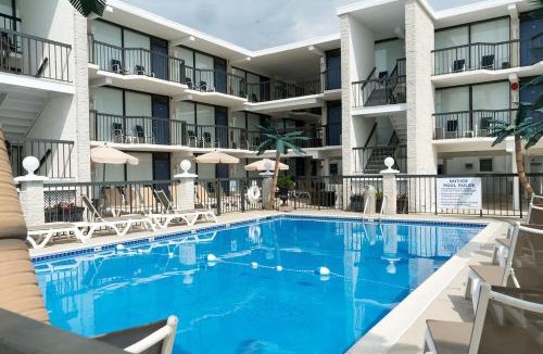 North Wildwood Hotel | Horizon Motor Inn-Beach Block & Close to Morey's Piers