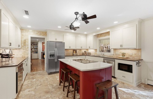 Rome House | Horseleg Forest Retreat 5BR Near Marshall Forest