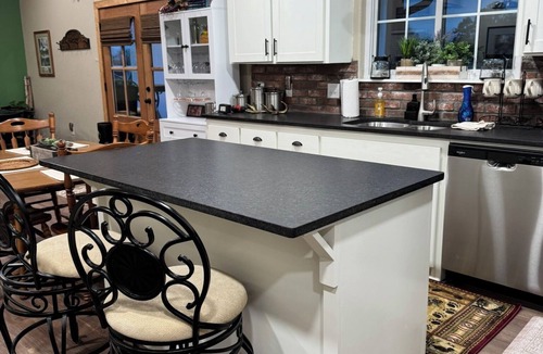 Stigler Cabin | Horton Lodge Charming new 3-bedroom 2 bath lodge with WiFi in serene Stigler
