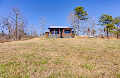 Altoona House | Hot Tub + Grill: Rustic Altoona Cabin w/Views