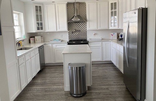 Ortley Beach House | HOT TUB ON DECK, OCEAN VIEW, 1 WEEK LEFT IN SUMMER. 10% OFF