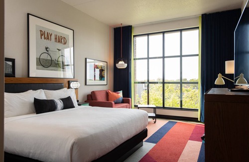 Marquette Hotel | Hotel Indigo Madison Downtown by IHG