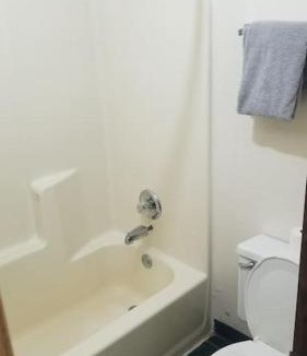 Stillwater Apartment | Hotel King Bed Room 236 Booking