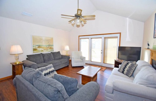 Caine Woods House | House ∙ 3 bedrooms ∙ 8 guests