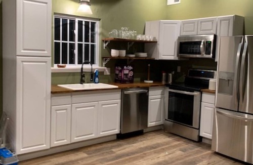 Trenton Cottage | Huckleberry, Quite, Great Fishing, affordable