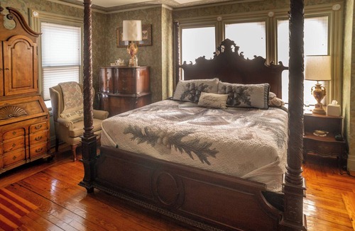 Toms River Bed & Breakfast | Huddy House Bed & Breakfast